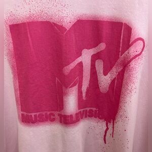 3/$20 H&M Pink MTV Retro Graphic Tee
